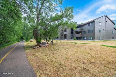 $640,000 | 1061 West Beaver Creek Boulevard, Unit H303, Avon, CO 81620