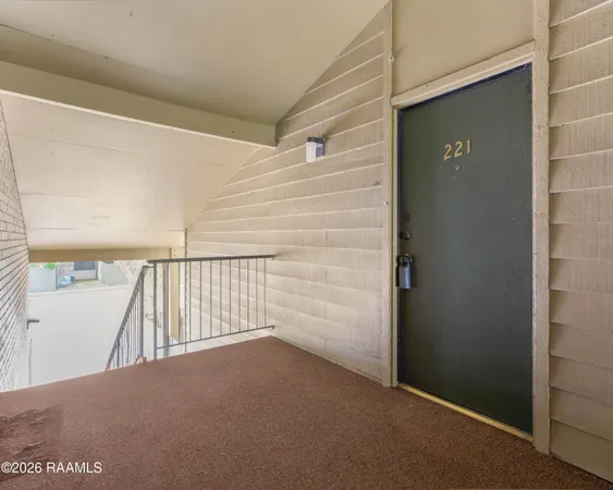 $129,900 | 220 Doucet Road, Unit 221C, Lafayette, LA 70503