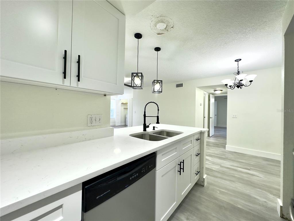 5140 Conroy Road, Unit 27 Orlando, FL 32811 - Photo 12 of 45