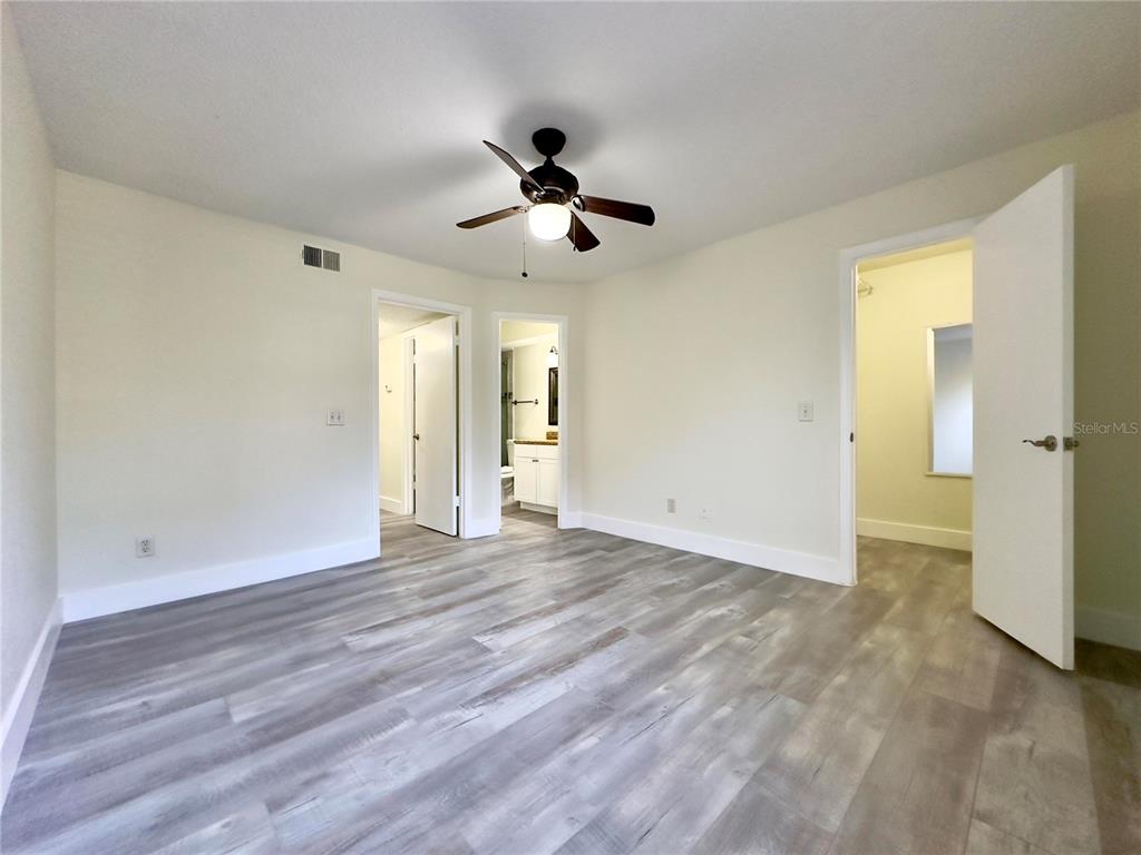 5140 Conroy Road, Unit 27 Orlando, FL 32811 - Photo 16 of 45