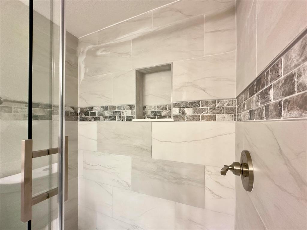 5140 Conroy Road, Unit 27 Orlando, FL 32811 - Photo 31 of 45