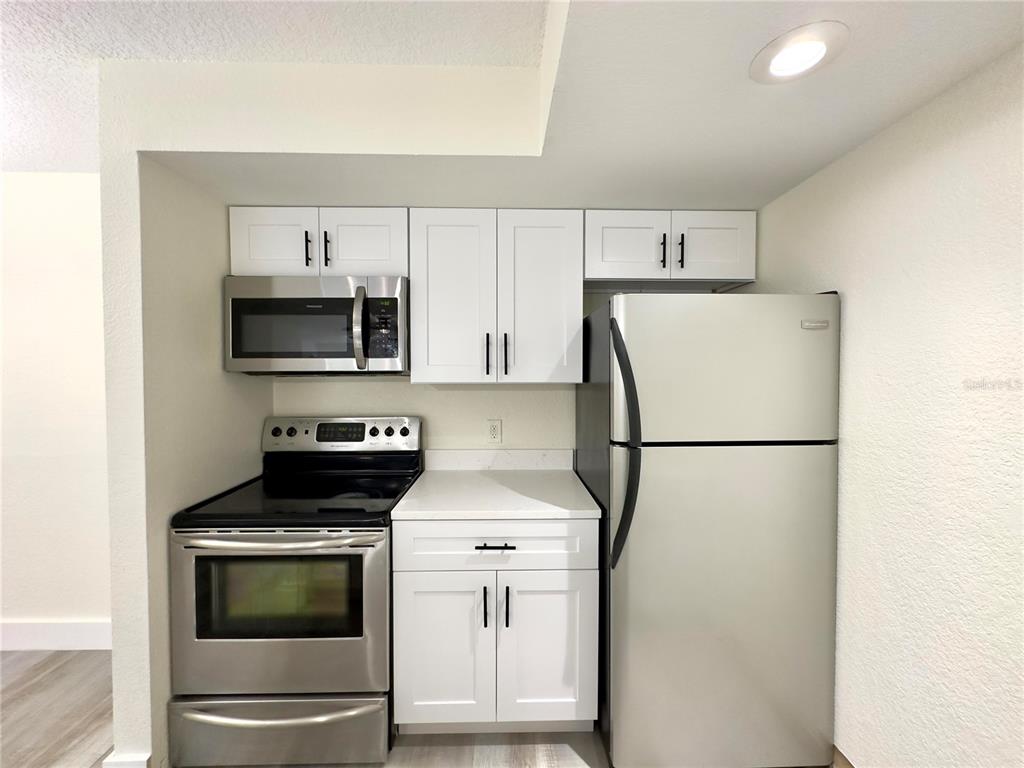 5140 Conroy Road, Unit 27 Orlando, FL 32811 - Photo 8 of 45