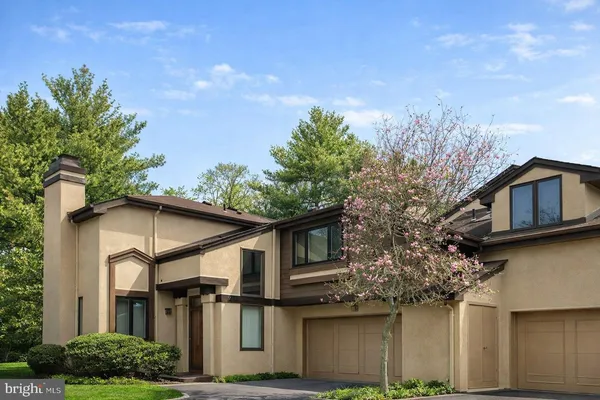 $719,000 | 423 Sayre Drive, Princeton, NJ 08540