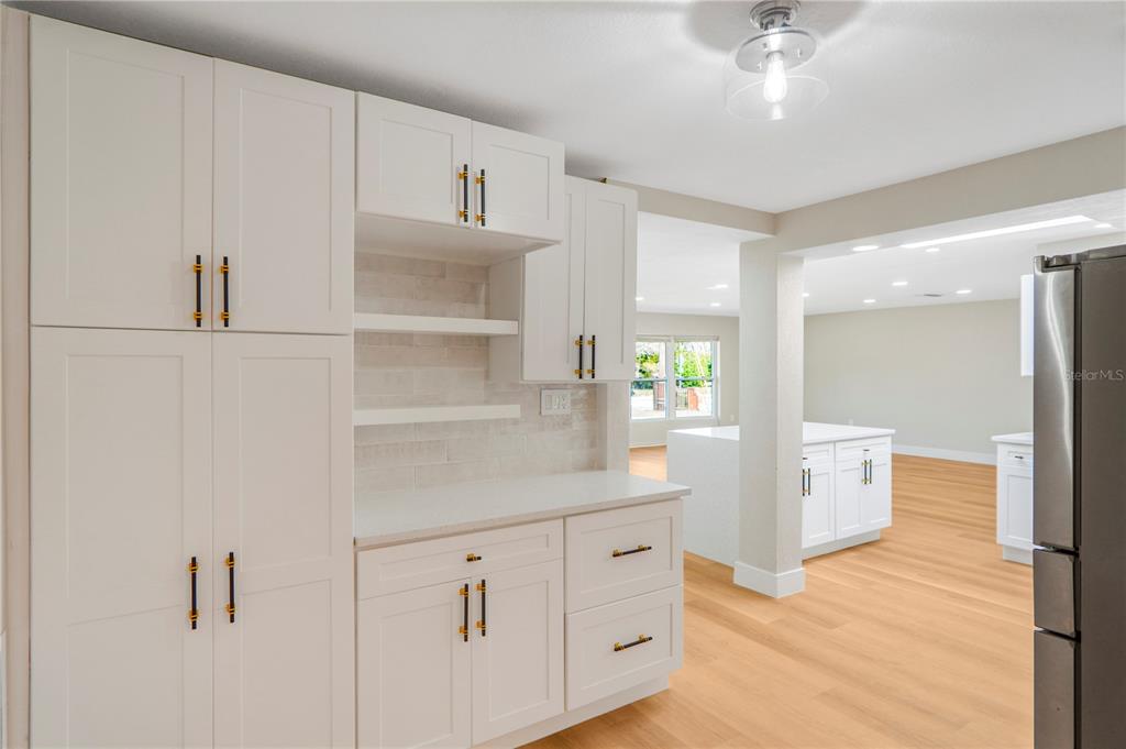 2570 Derbyshire Road Maitland, FL 32751 - Photo 13 of 48