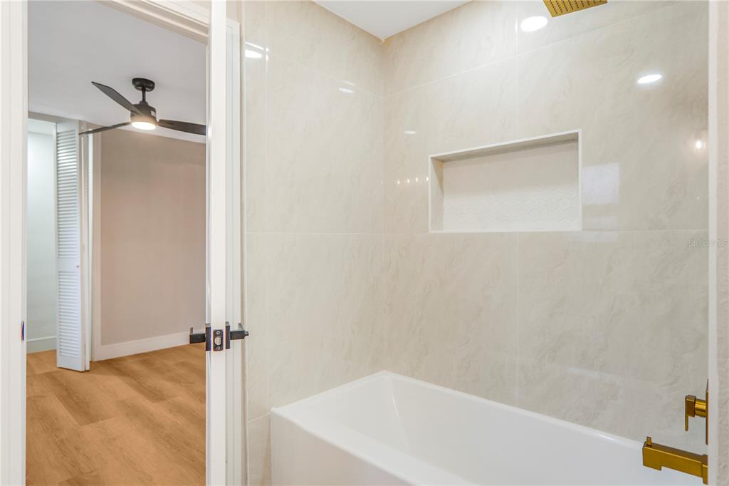 2570 Derbyshire Road Maitland, FL 32751 - Photo 28 of 48