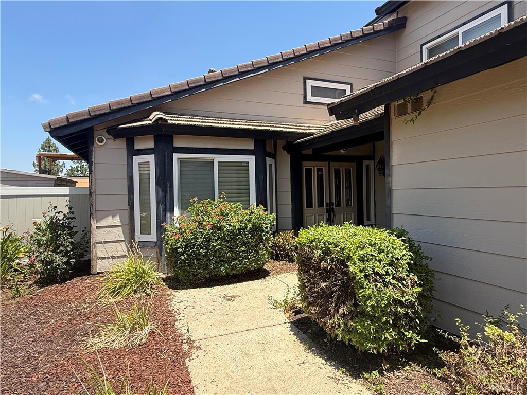 19530 Chinotto Lane Riverside, CA 92508 - Photo 4 of 43