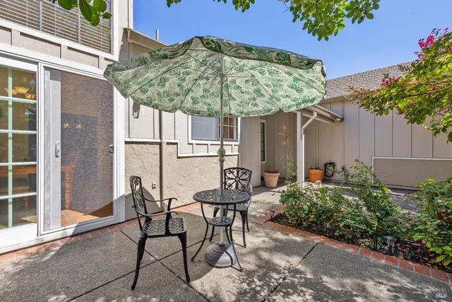 $745,000 | 18509 Wellesley Court, Sonoma, CA 95476