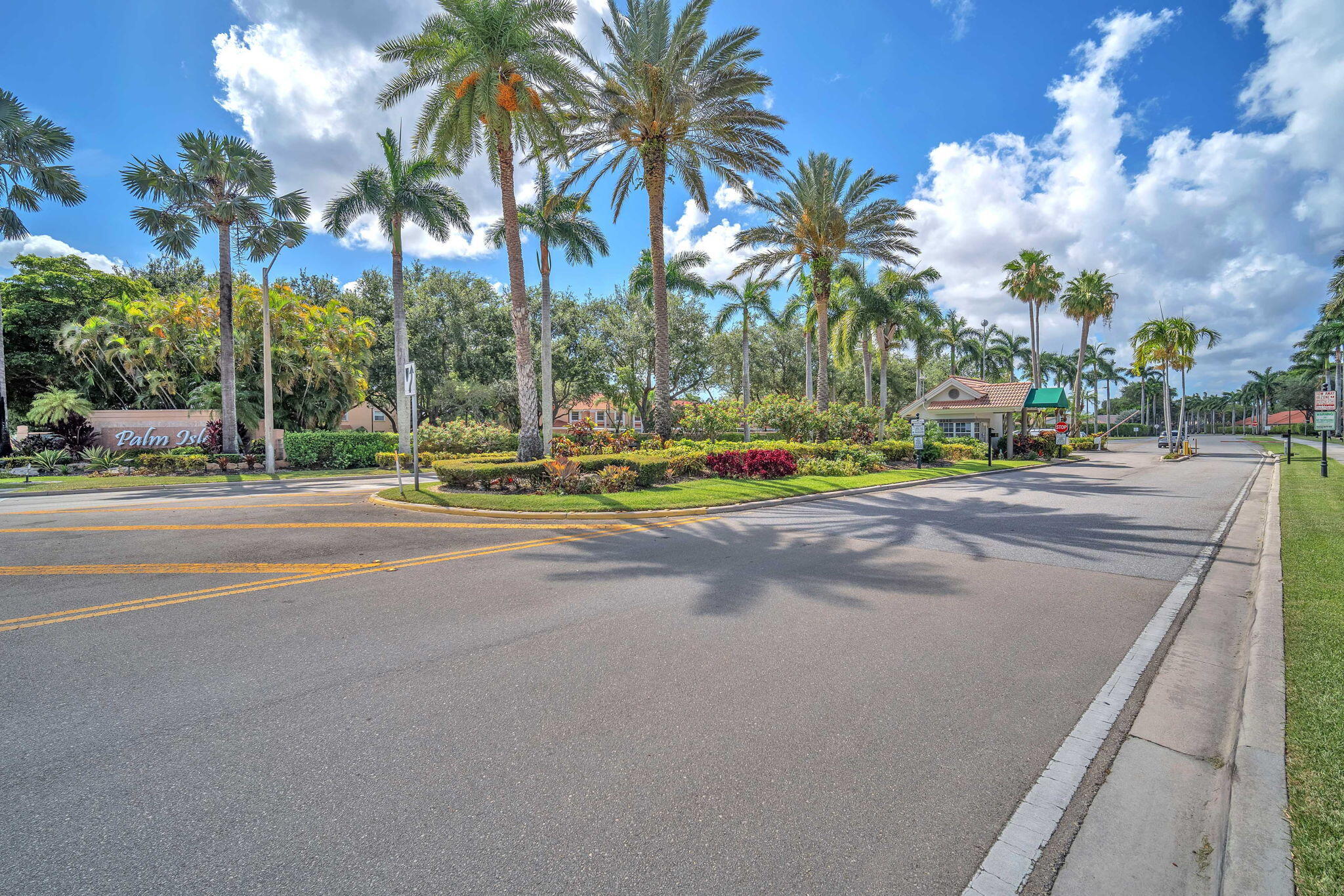 9976 Seacrest Circle, Unit D Boynton Beach, FL 33437 - Photo 37 of 43 72-web-or-mls-DSC08724