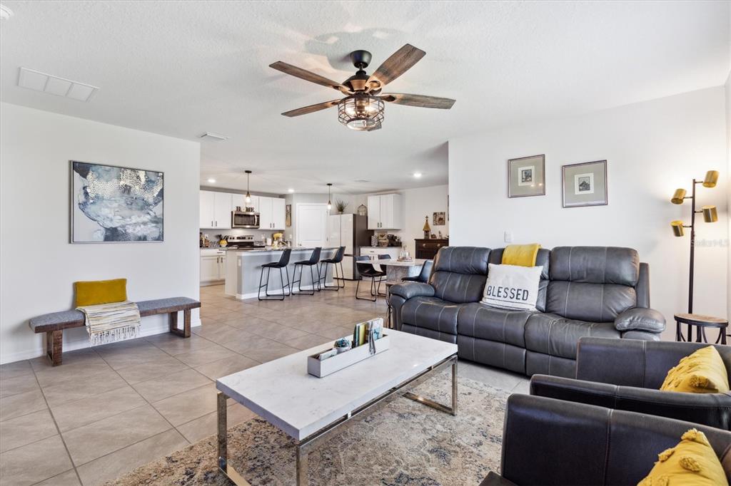 6854 Southeast 3rd Loop Ocala, FL 34472 - Photo 16 of 37 Gallery Image 16