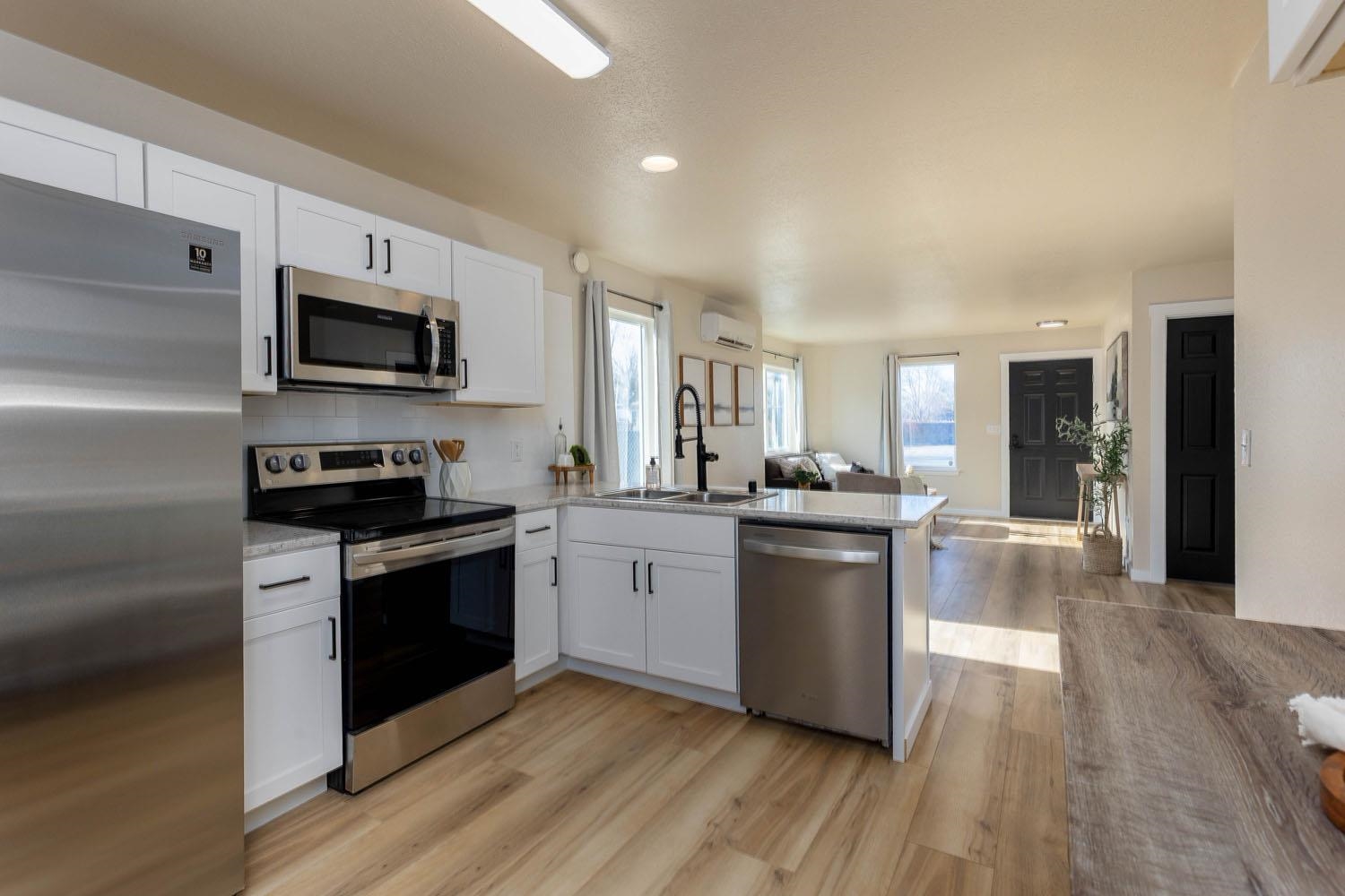 3912 North Napa Street Spokane, WA 99207 - Photo 13 of 34