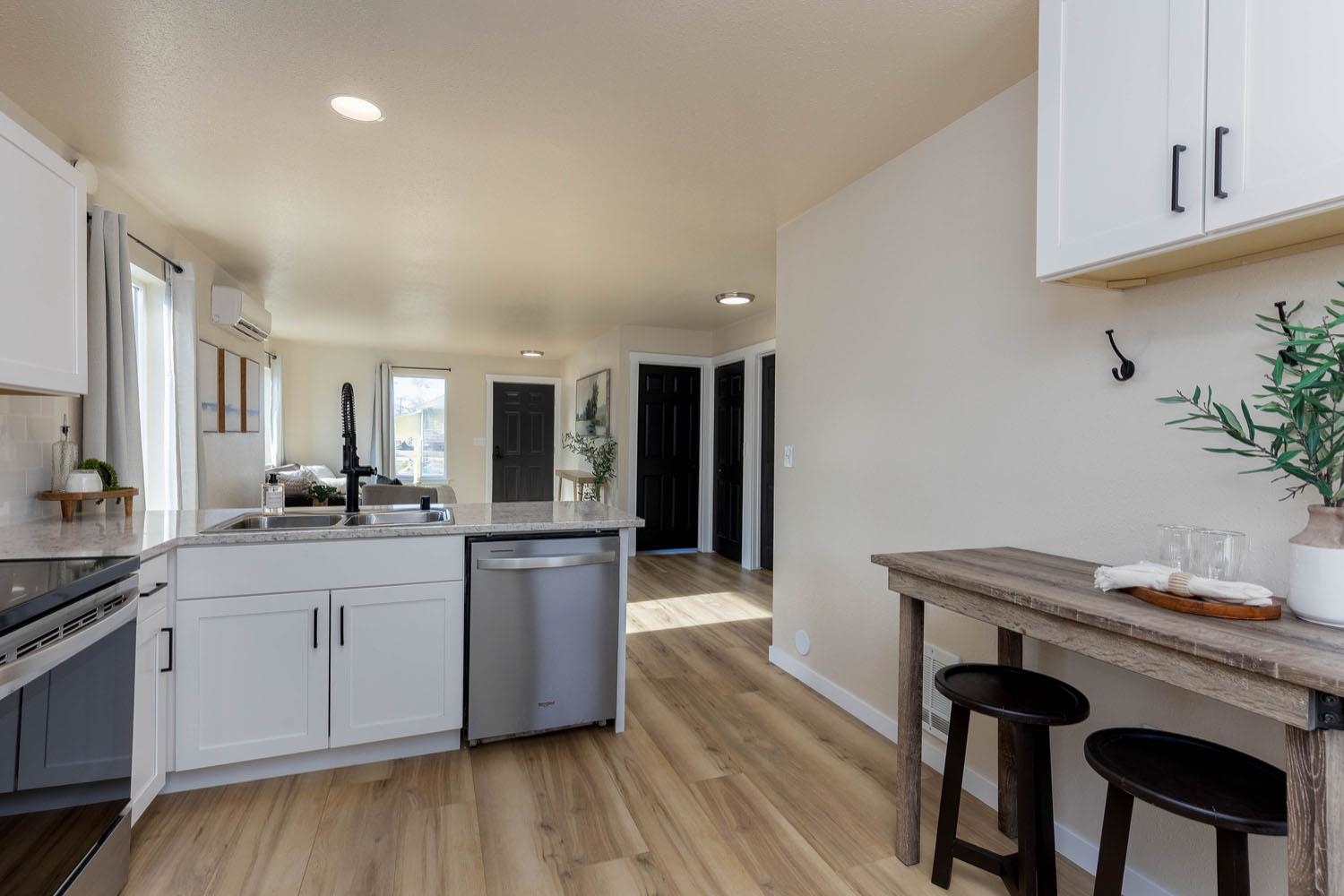 3912 North Napa Street Spokane, WA 99207 - Photo 15 of 34