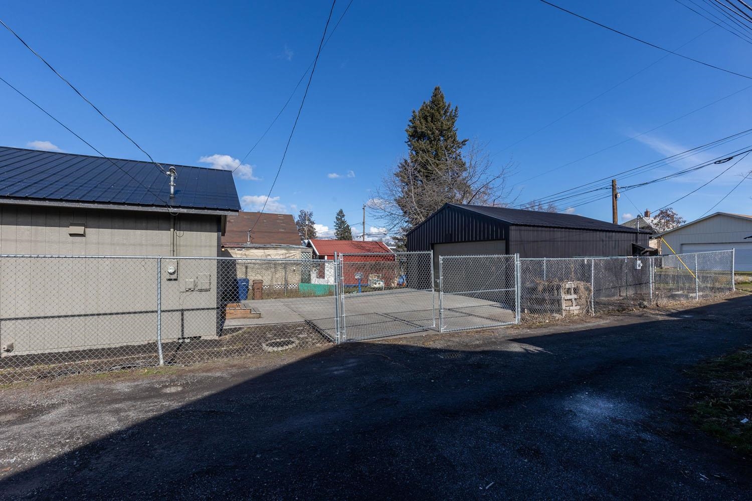 3912 North Napa Street Spokane, WA 99207 - Photo 33 of 34