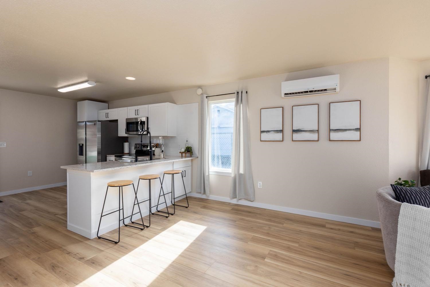 3912 North Napa Street Spokane, WA 99207 - Photo 8 of 34