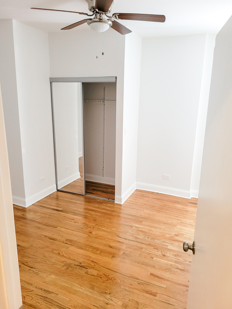 716 Clark Street, Unit 1W Evanston, IL 60201 - Photo 5 of 7