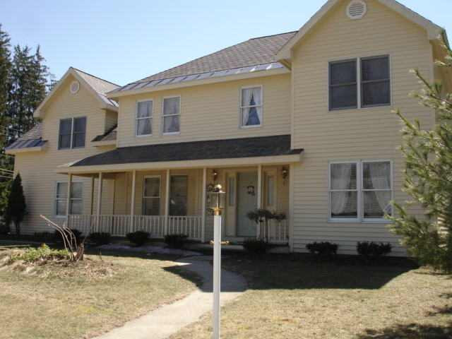 32 Arrowhead Road Saratoga Springs, NY 12866 - Photo 1 of 7 Photo 1