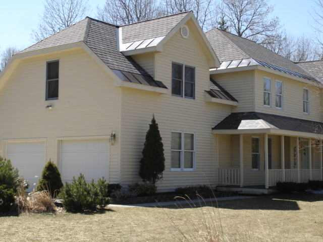 32 Arrowhead Road Saratoga Springs, NY 12866 - Photo 2 of 7 Photo 2