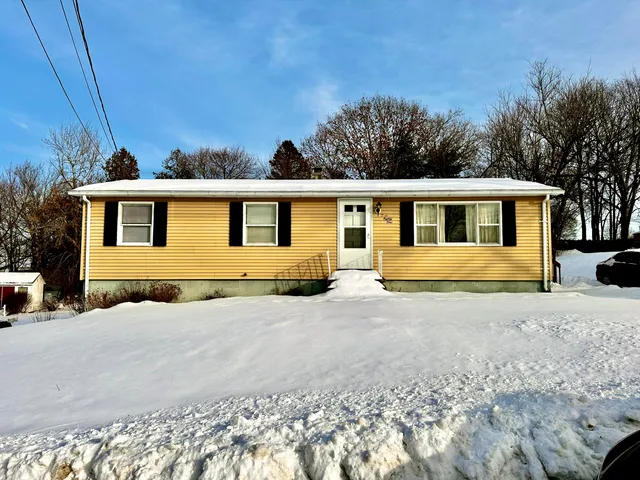 $279,999 | 381 Birch Street, Bangor, ME 04401
