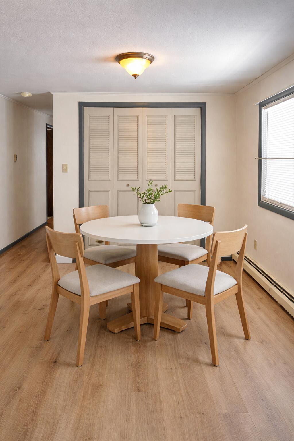 381 Birch Street Bangor, ME 04401 - Photo 8 of 34 AB7A64CB-B745-48E6-A817-BD1D9AFFE6F4