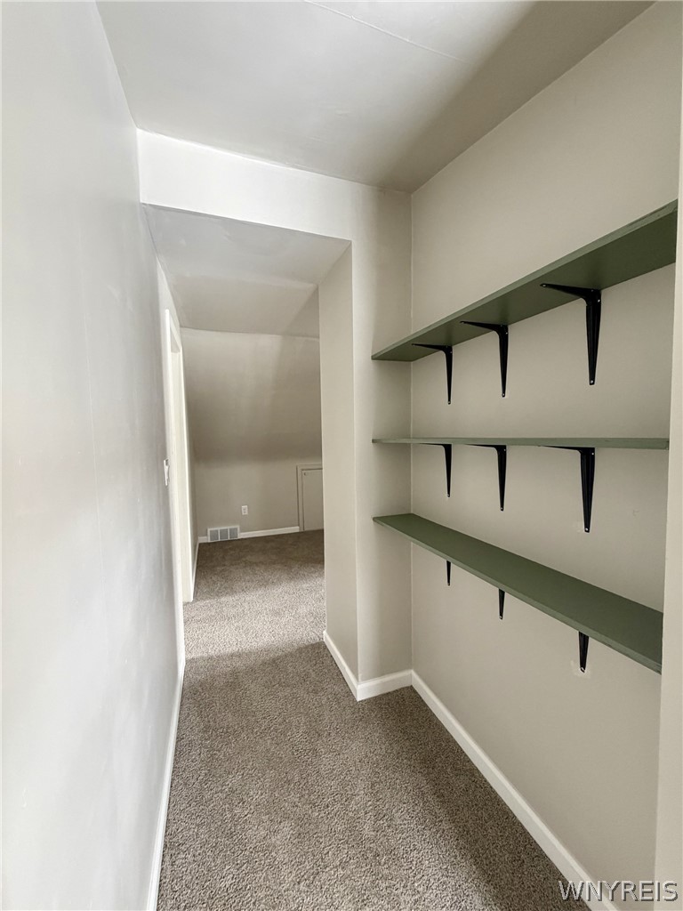 393 Beach Road Cheektowaga, NY 14225 - Photo 16 of 27