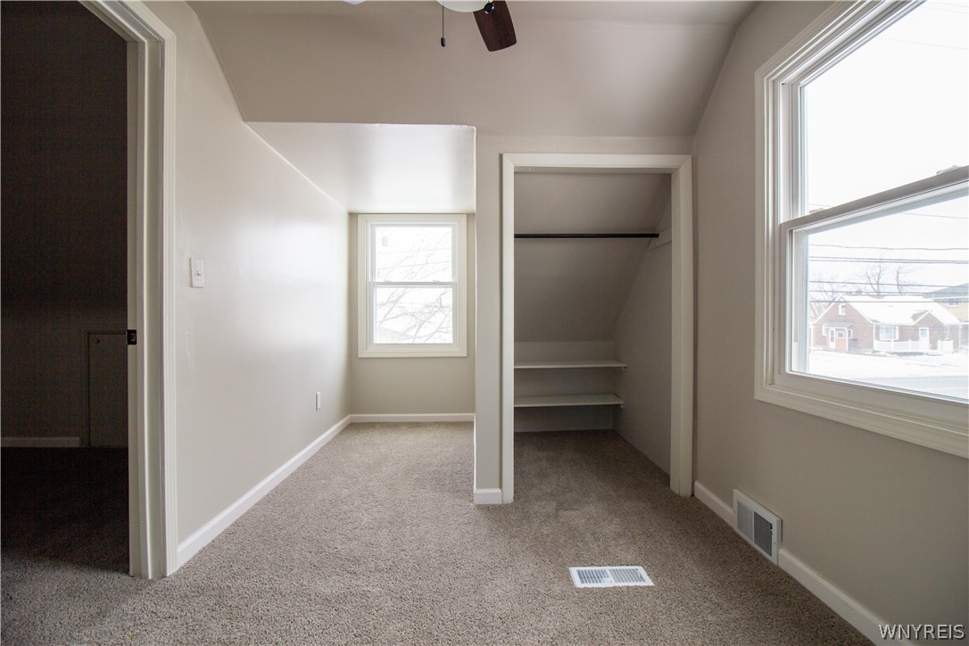 393 Beach Road Cheektowaga, NY 14225 - Photo 23 of 27