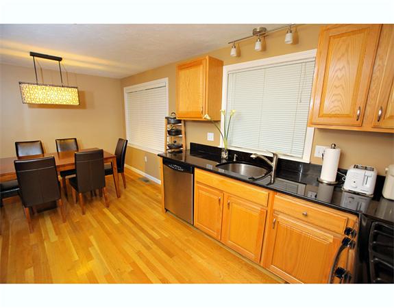 985 Trapelo Road, Unit 16 Waltham, MA 02452 - Photo 5 of 11