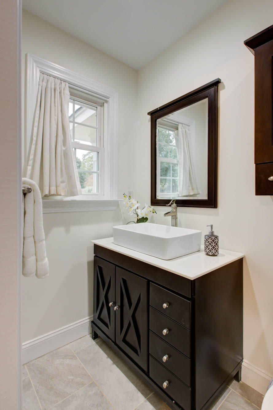 738 Harbor View Road Charleston, SC 29412 - Photo 15 of 27 738Harborview-CalSiglerPhotography (18)