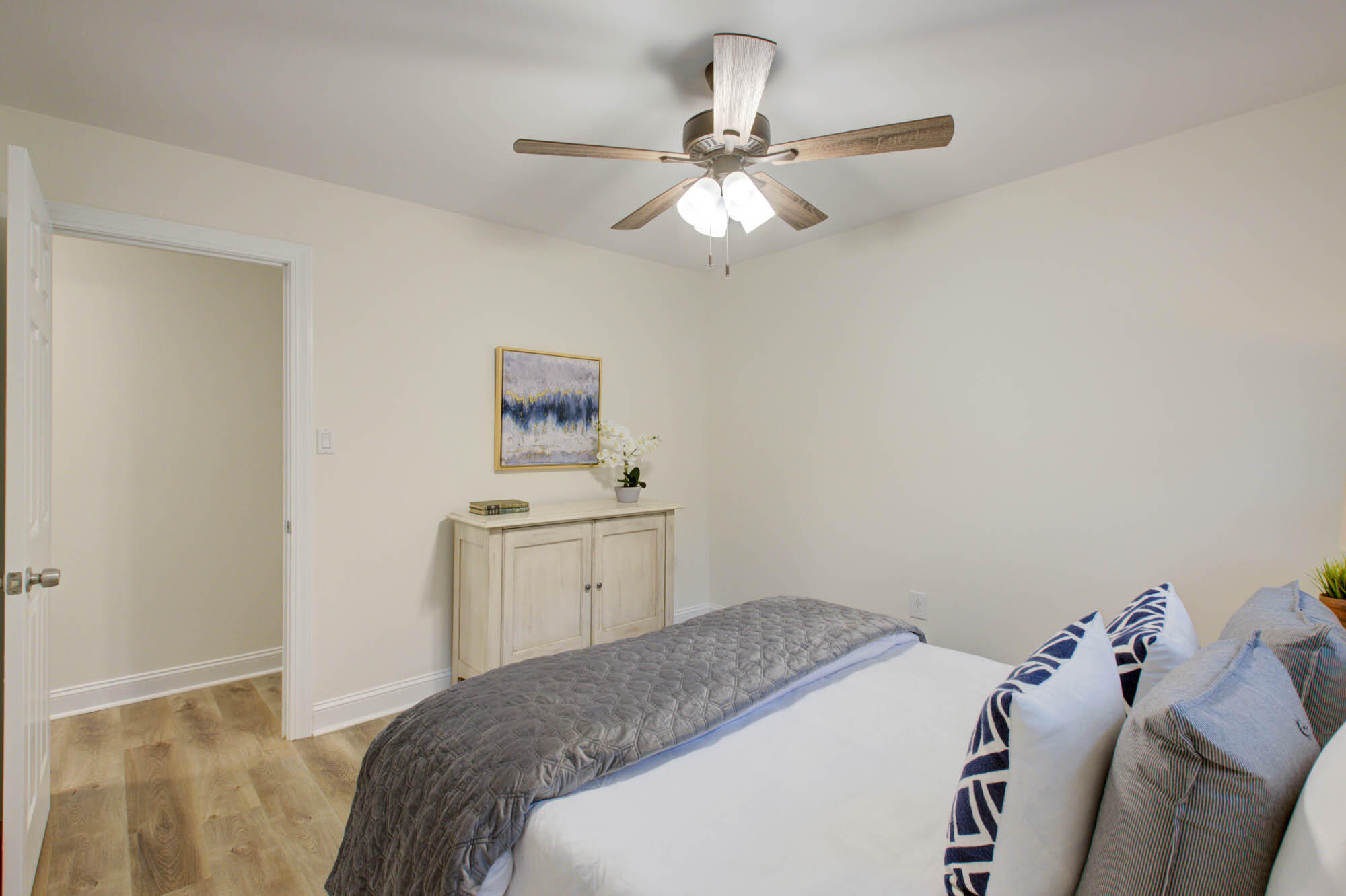 738 Harbor View Road Charleston, SC 29412 - Photo 18 of 27 738Harborview-CalSiglerPhotography (21)