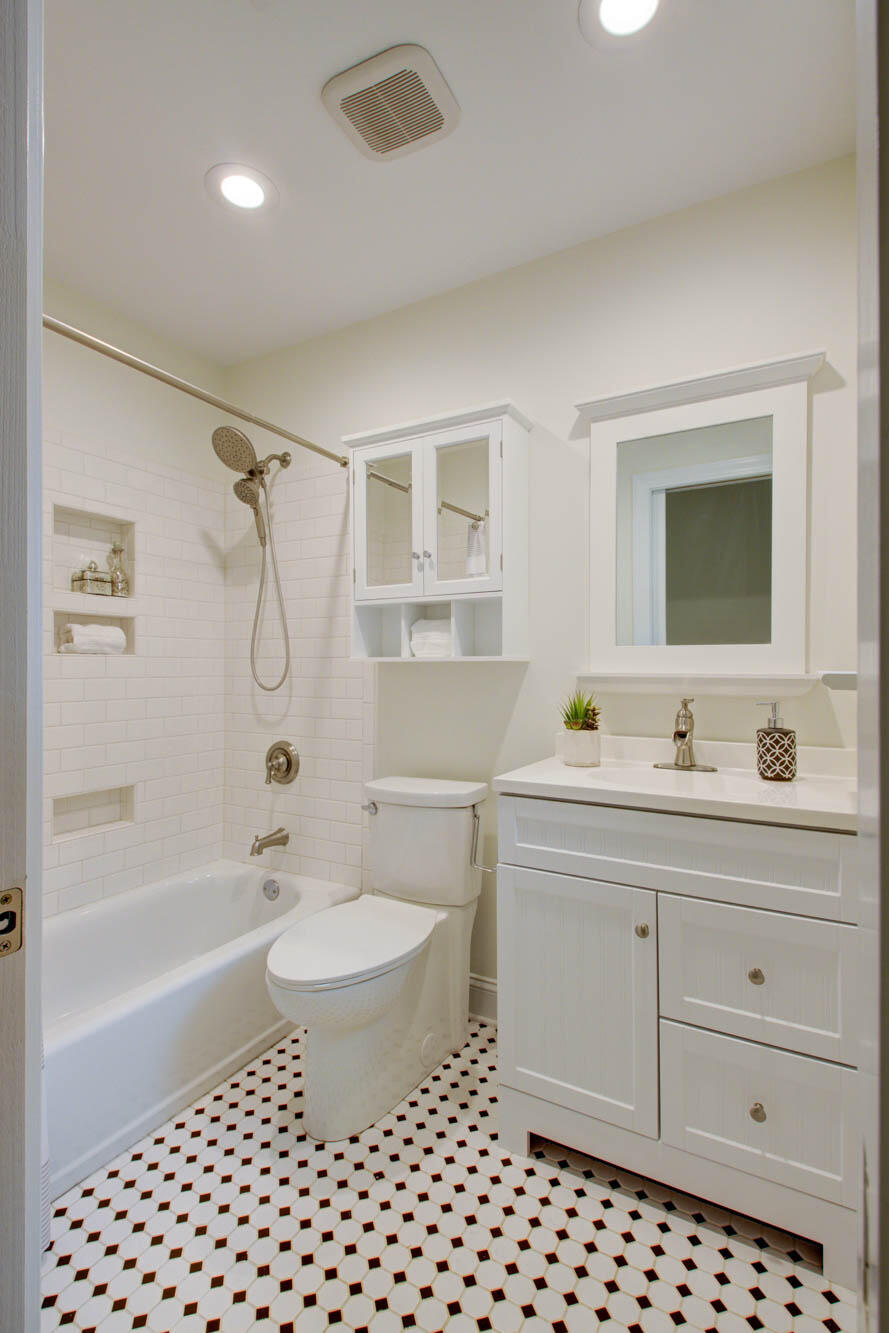738 Harbor View Road Charleston, SC 29412 - Photo 19 of 27 738Harborview-CalSiglerPhotography (22)