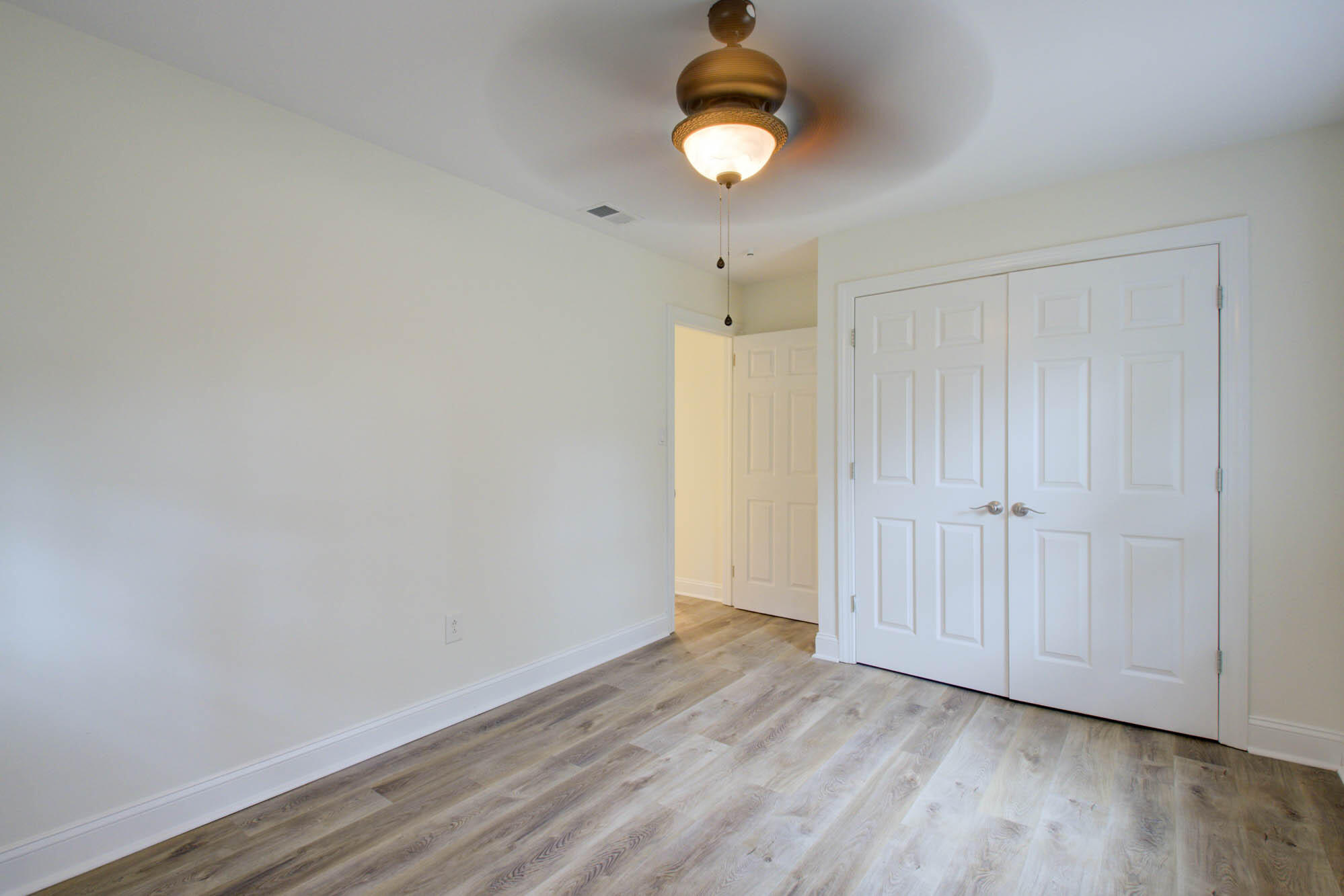 738 Harbor View Road Charleston, SC 29412 - Photo 21 of 27 738Harborview-CalSiglerPhotography (25)