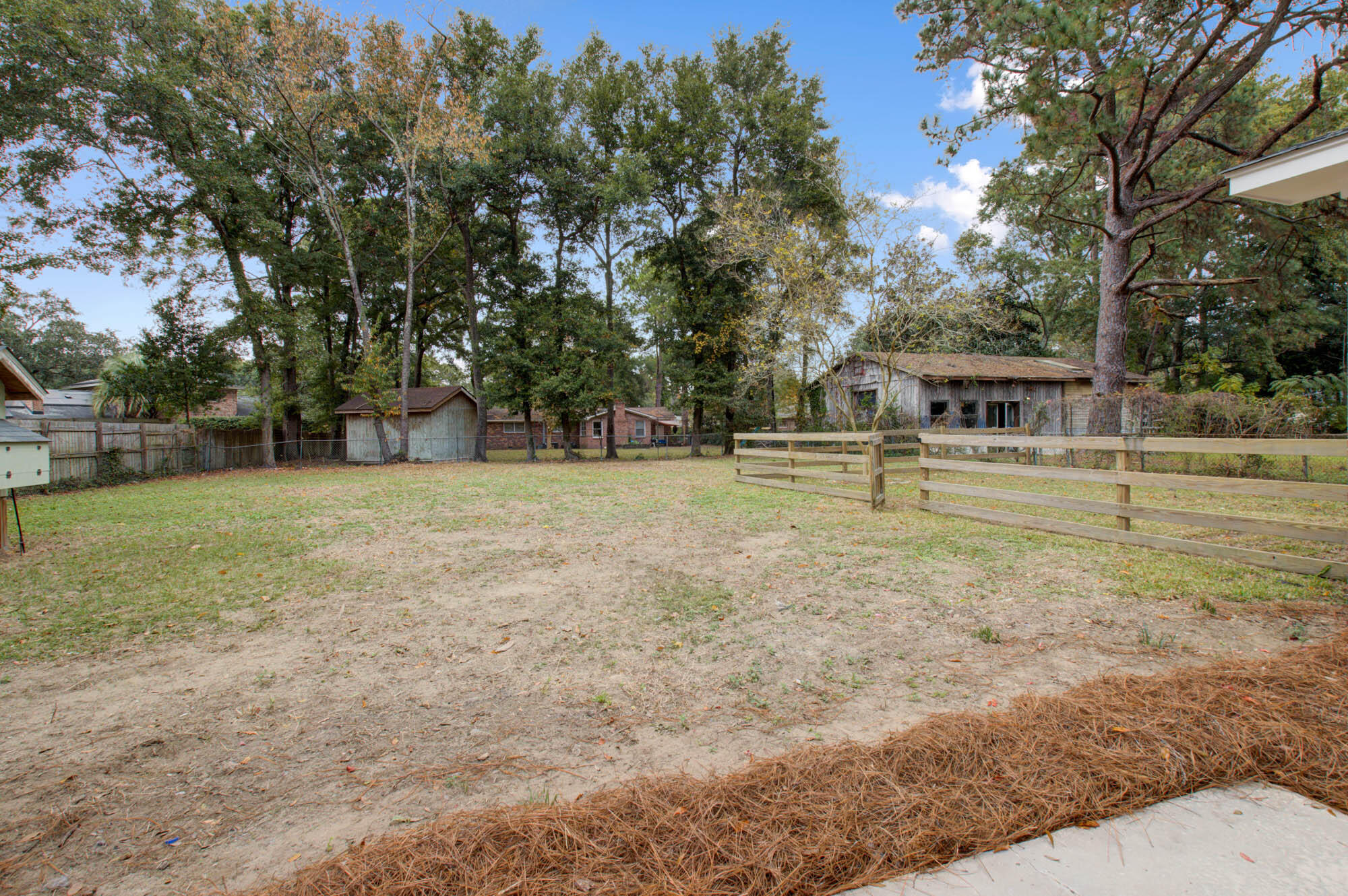 738 Harbor View Road Charleston, SC 29412 - Photo 23 of 27 738Harborview-CalSiglerPhotography (27)