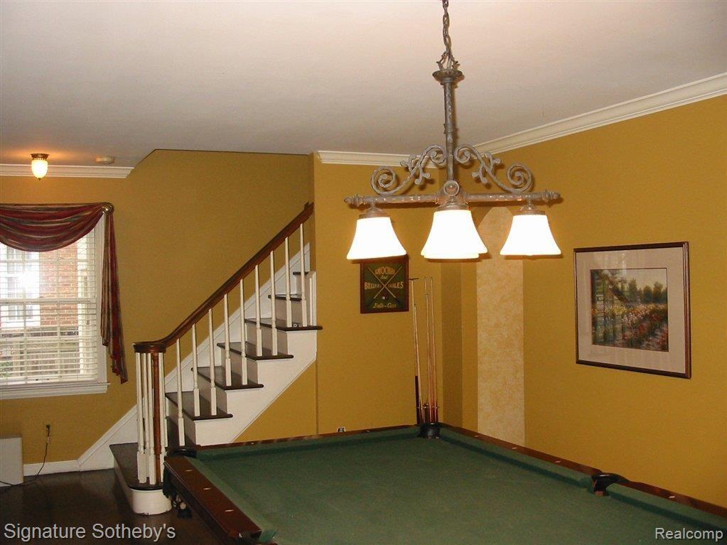 4122 Cumberland Road Berkley, MI 48072 - Photo 14 of 21 Stairway
