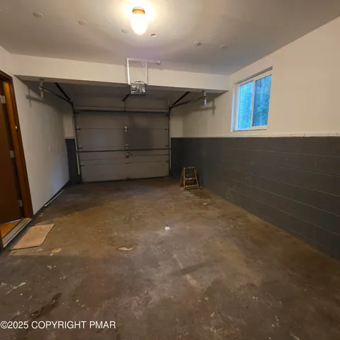 $2,100 | 363 Coach Road, Tobyhanna, PA 18466