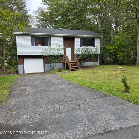 $2,100 | 363 Coach Road, Tobyhanna, PA 18466