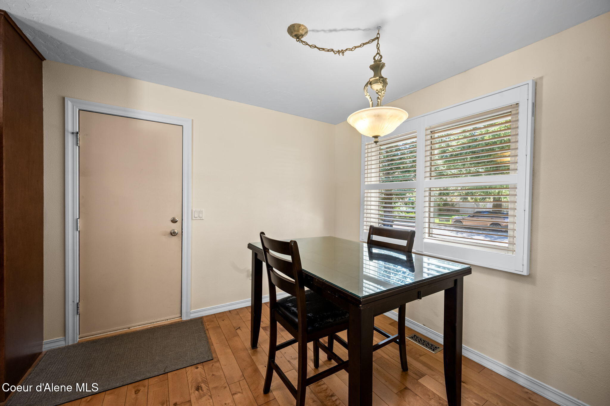 4006 North Moccasin Road Coeur D'Alene, ID 83815 - Photo 15 of 53 Dining Area