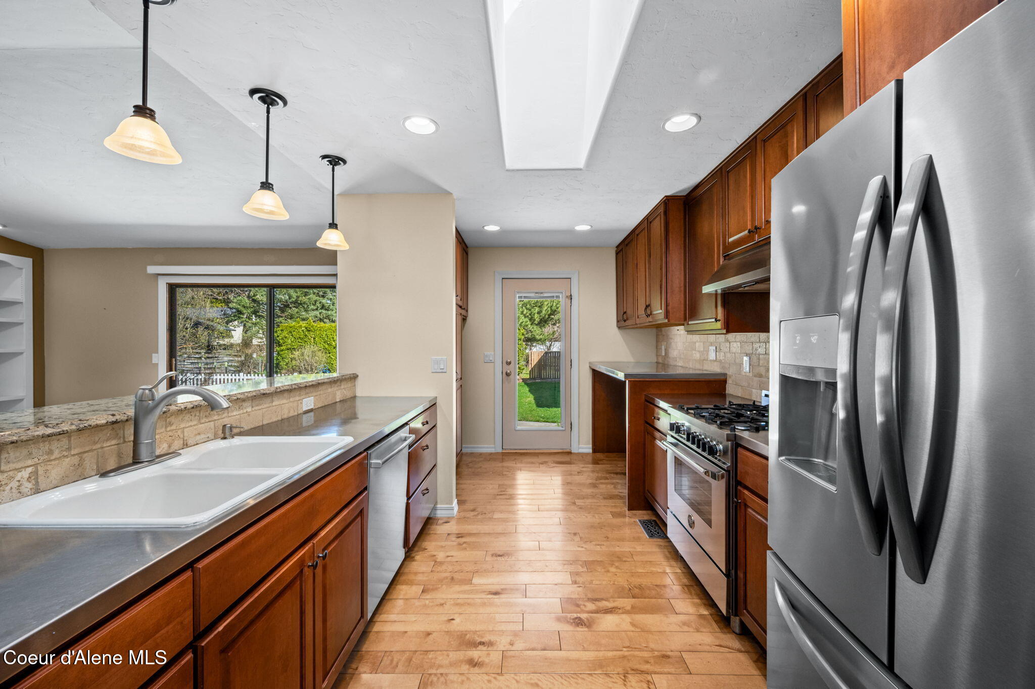 4006 North Moccasin Road Coeur D'Alene, ID 83815 - Photo 16 of 53 Kitchen
