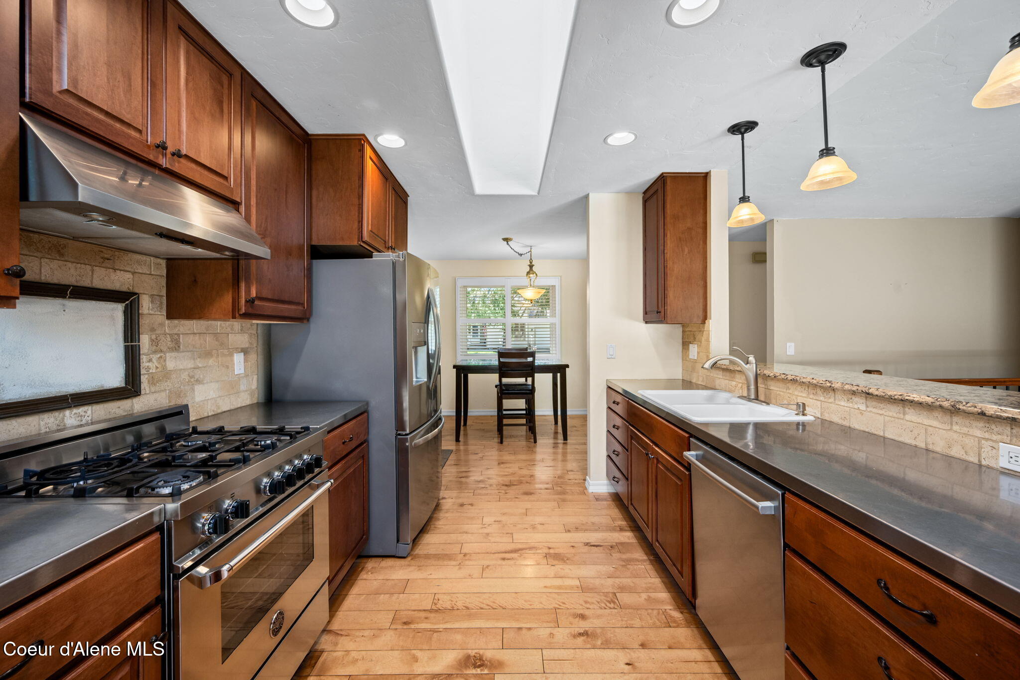 4006 North Moccasin Road Coeur D'Alene, ID 83815 - Photo 19 of 53 Kitchen