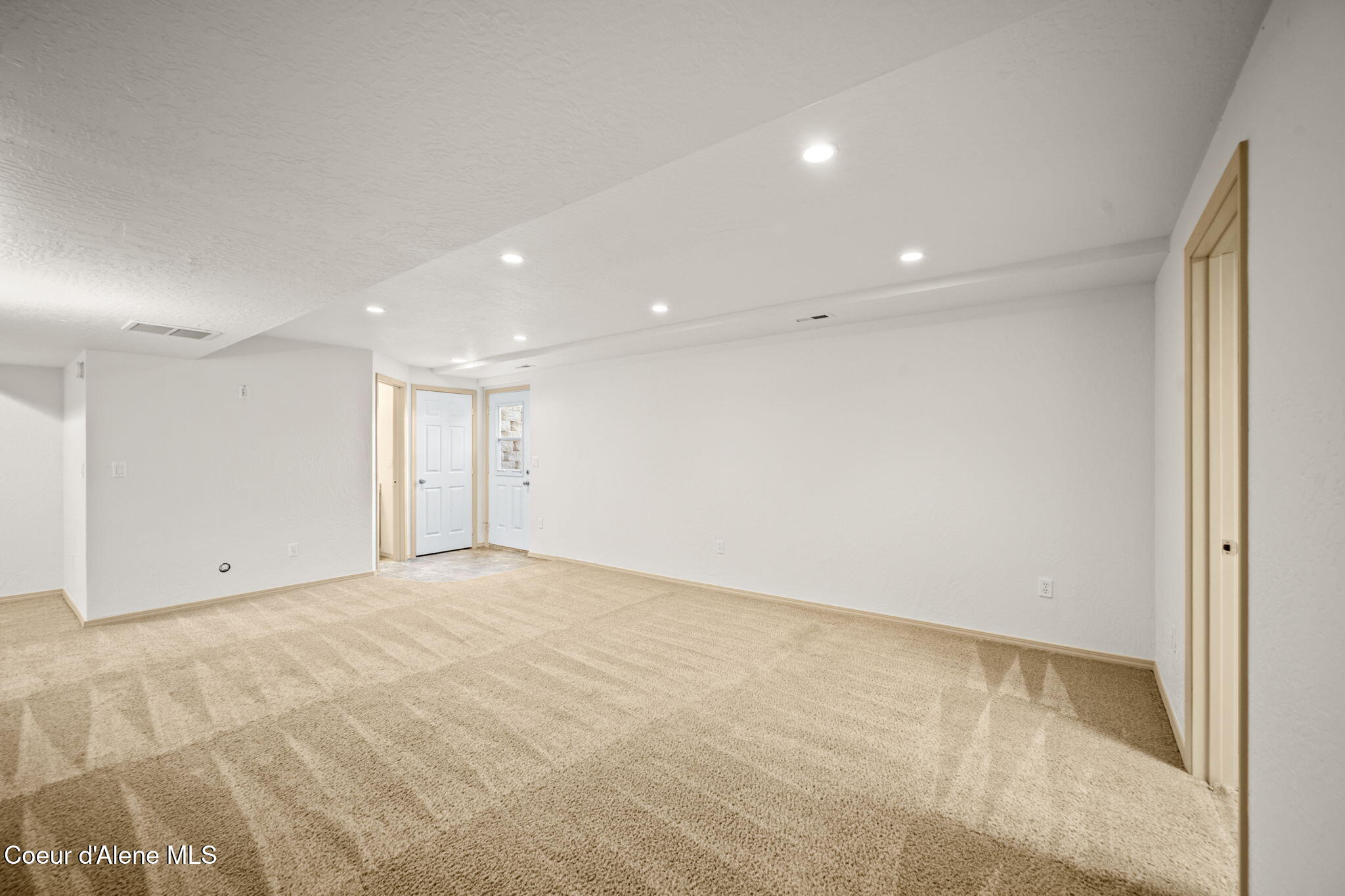 4006 North Moccasin Road Coeur D'Alene, ID 83815 - Photo 36 of 53 Living Area