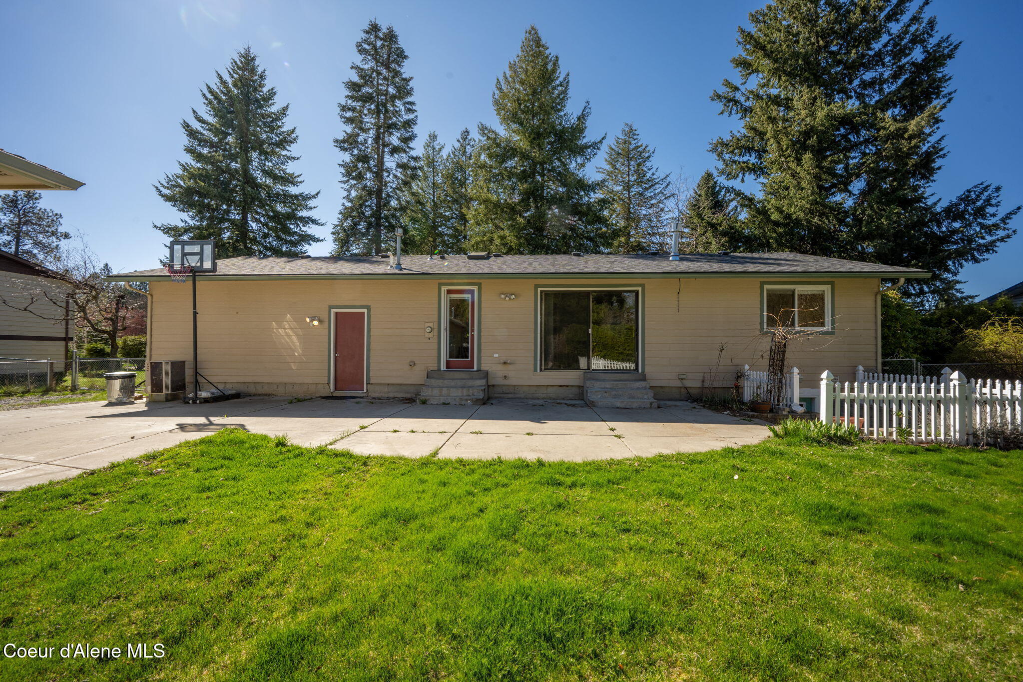 4006 North Moccasin Road Coeur D'Alene, ID 83815 - Photo 44 of 53 Back of Home
