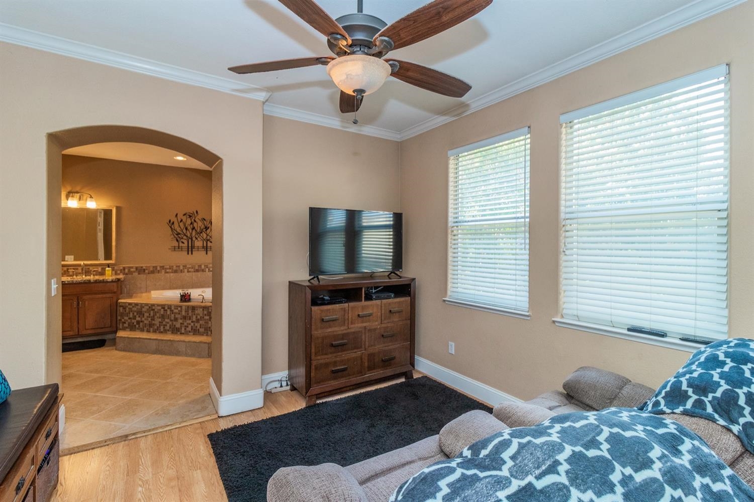 693 East Muir Avenue Reedley, CA 93654 - Photo 19 of 38 Gallery Image 19