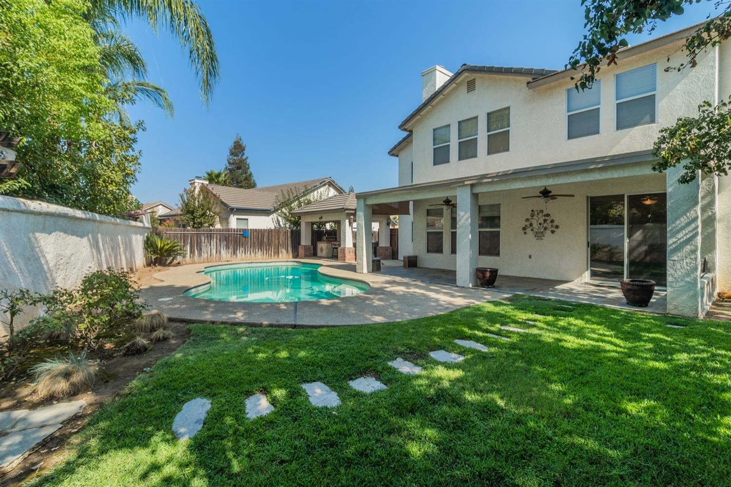 693 East Muir Avenue Reedley, CA 93654 - Photo 29 of 38 Gallery Image 29