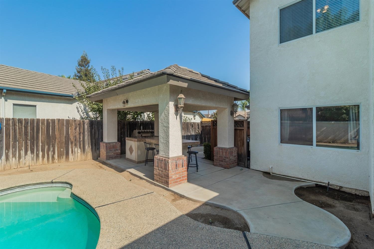 693 East Muir Avenue Reedley, CA 93654 - Photo 31 of 38 Gallery Image 31