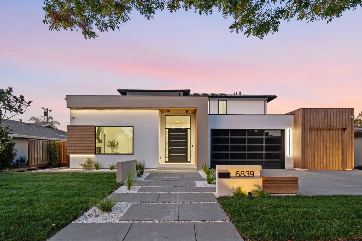 6839 West Riverside Way San Jose, CA 95129 - Photo 2 of 77 Gallery Image 2