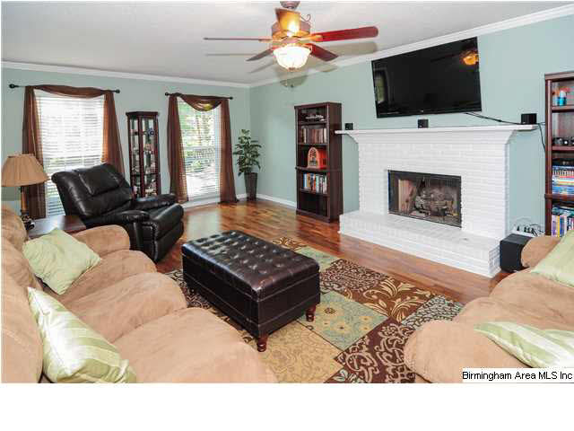 1406 Secretariat Drive Helena, AL 35080 - Photo 7 of 32
