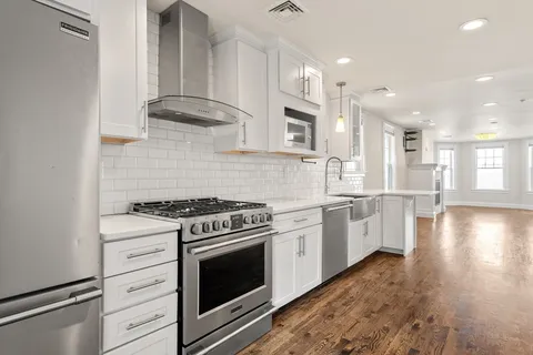 $639,000 | 20 Maryland Street, Unit 2, Boston, MA 02125