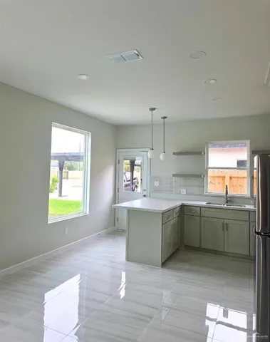 $1,500 | 2005 Dragonfly St Mission, Unit 3, Mission, TX 78572