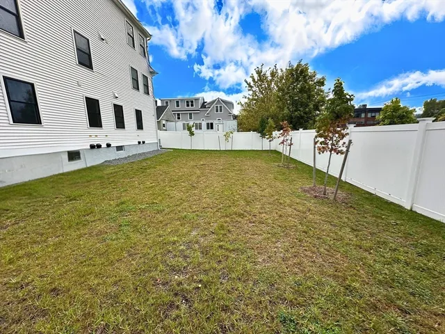 $599,900 | 106 Broadway, Unit 3, Salem, MA 01970