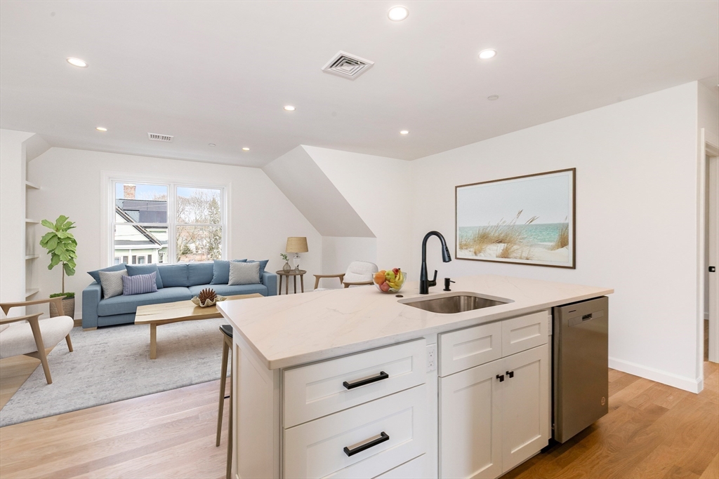 106 Broadway, Unit 3 Salem, MA 01970 - Photo 10 of 24