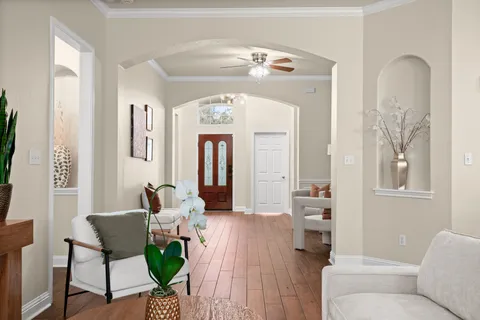 $799,000 | 5000 Mission Oaks Boulevard, Unit 57, Austin, TX 78735