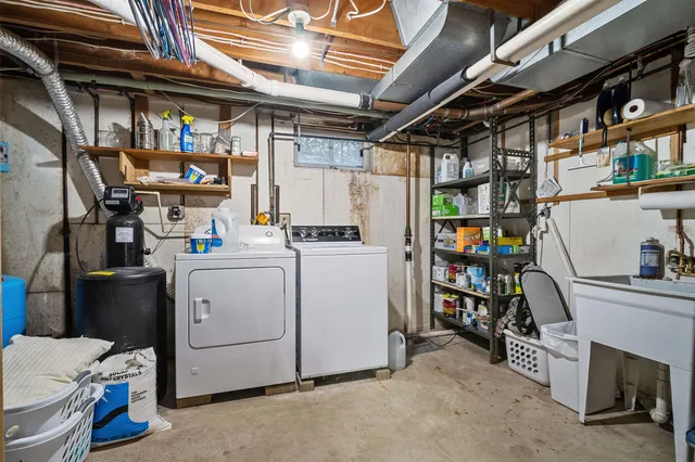 $367,500 | W8929 Homestake Acres, Beaver Dam, WI 53916