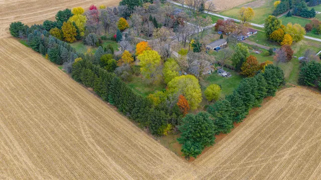 $367,500 | W8929 Homestake Acres, Beaver Dam, WI 53916